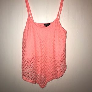 zig zag printed cropped tank